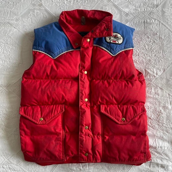 Vintage 70s red and blue puffer vest - Picture 2 of 6